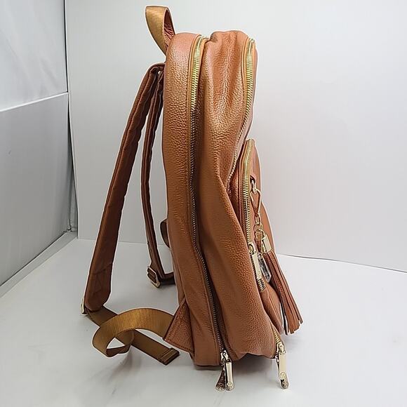 Young Living Tan Vegan Leather Backpack Holds 140 essential oils main image 4